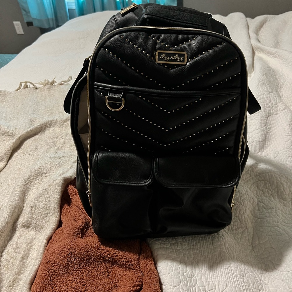ItzyRitzy Diaper Bag